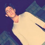 Arash_emo